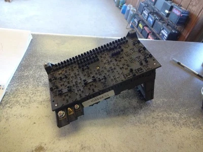 Fuse Box Engine 163 Type ML500 Fits 98-05 MERCEDES ML-CLASS 153995 - Image 1 of 4