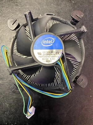 Ventilador/fregadero Intel CPU Cooler E97378-001 Socket LGA1151 4 pines 0,28 A núcleo de cobre Foto 1 de 3