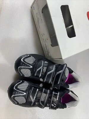 Женские дорожные велосипедные туфли Bontrager Solstice размер 37 евро 5,5 США (7303) - Изображение 1 из 4