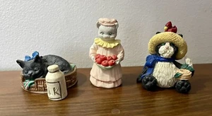 Vintage Cat Kitten Miniature Figures Lot of 3 Assorted Mini Statues 2” Each - Picture 1 of 16