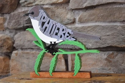 NUEVO Rompecabezas de madera Phoebe Song Bird juguete hecho a mano EE. UU. Estatuilla arte Foto 1 de 3