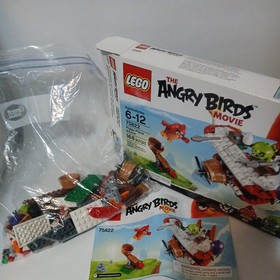 Incomplete lego The Angry Birds Movie: Piggy Plane Attack read de