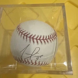 Juan Pierre Signed Mlb Baseball - Picture 1 of 2