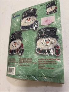 Neu Retired Bucilla Filz Pailletten Mini Ornament Kit Schneemann Frosty 84443 3er Set - Bild 1 von 3
