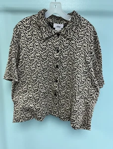 Studio C Women's Plus Size 22W Black and Gold Button-Down Shirt - Picture 1 of 3