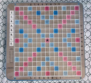 Vintage Deluxe Edition SCRABBLE Crossword Turntable Board - Missing some tiles - Picture 1 of 6