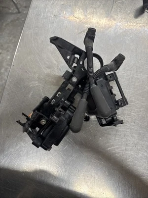 Ski Doo Summit 800R SP 2016 bobinas de encendido parte con montaje usado 512060953 Foto 1 de 4