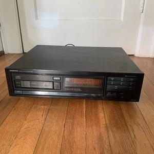 Onkyo DX-C220 6 Compact Disc CD Changer PARTS OR REPAIR - TESTED (read) - Picture 1 of 9