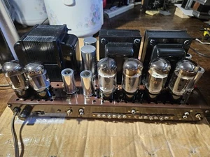 THE FISHER SA-300 EL-34/6CA7 Röhrenendstufe - Bild 1 von 10