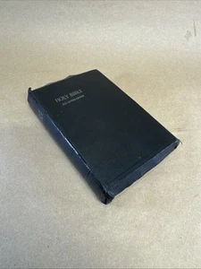 HOLY BIBLE RED LETTER EDITION Books Inc. Publishers VINTAGE OLD (Not Dated) - Imagen 1 de 9