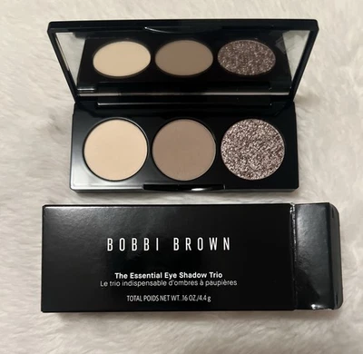 Sombra de ojos Bobbi Brown The Essential Trio - grises cotidianos, 0,16 oz Foto 1 de 2