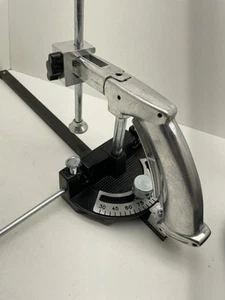 Miter Gauge - Picture 1 of 17