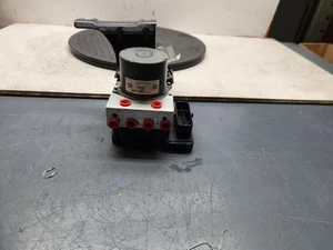 ABS Pump Anti-Lock Brake Part Assembly Includes Module Fits 20 CHEROKEE 766501 - Picture 1 of 8