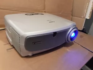 Canon LV-7260 Projector , WITH 50% LAMP LIFE REMAINING - Picture 1 of 9