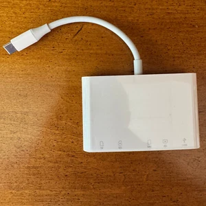 ChiaoPio 5-in-1 USB-C SD Card Reader - Picture 1 of 5
