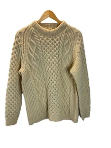 Mens Chunky knit wool Sweater Irish Traditional Fisherman Sweater size M - Picture 1 of 9
