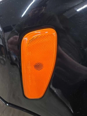 Used Side Marker Light Assembly fits: 2015 Jeep Renegade Side Marker front Grade - Image 1 of 4
