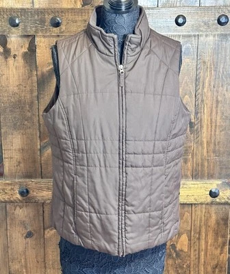 Quilted Puffer Vest By Athletic Works Women’s Solid Brown Mock Neck Size L-12/14 - Image 1 of 4