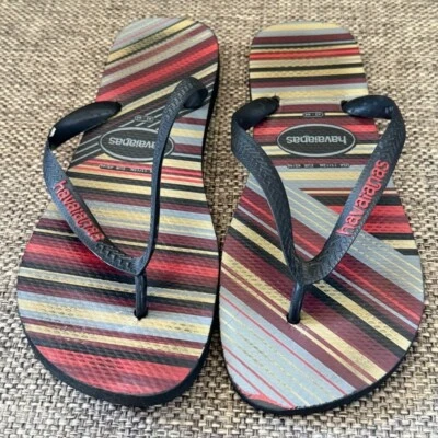 Havaianas striped flip flops. Size 11/12 Men's - Image 1 of 4