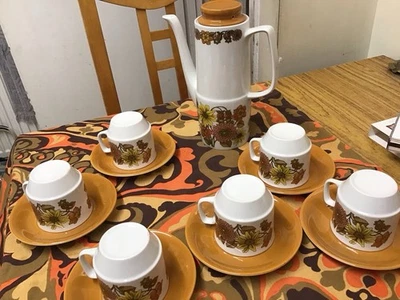 Vintage Retro Nevada Hostess Tableware Fine Earthenware Coffee Pot & 6 Cups - Image 1 of 4