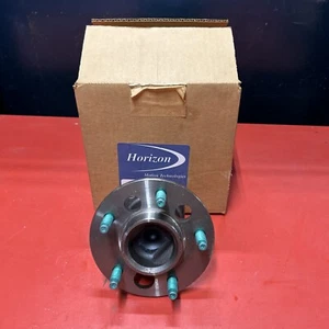 513062 Wheel Bearing and Hub Assembly Rear - Picture 1 of 5