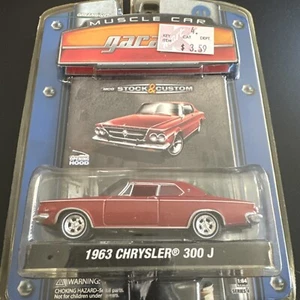 Greenlight Muscle Car Garage 1963 Chrysler 300 J - Picture 1 of 3