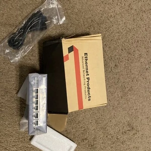 6 Port Ethernet Switch with 4 Port PoE 10/100Mbps Néw Model HC1705P - Picture 1 of 9