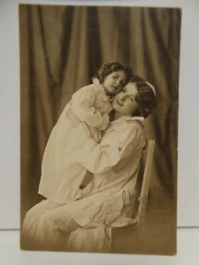 VINTAGE POSTCARD LADY AND CHILD 1913 - Picture 1 of 3