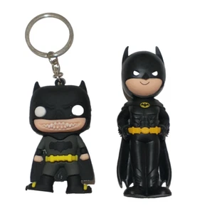 Funko Blockbuster Rewind Batman Figure + Free BATMAN WHO LAUGHS / Joker Keychain - Picture 1 of 2