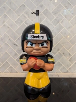 Pittsburgh Steelers Teenymates Big Sip Tumbler boneco jogador NFL garrafa 16 oz - Imagem 1 de 4