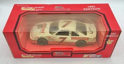 1993 Racing Champions Stock Car Replica Nascar Hooters #7 Alan Kulwicki 1/24 NIB - Image 1 of 4