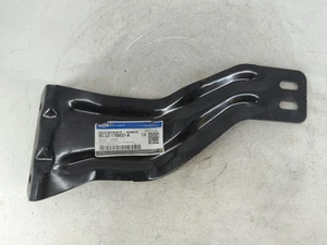 2016 Ford F-250 Super Duty Bumper Inner Bracket JUGWP - Picture 1 of 6