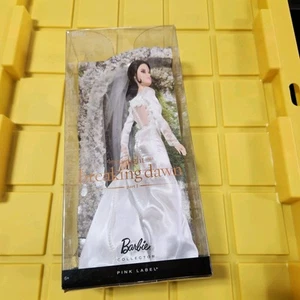 Barbie Collection “The Twilight Saga Breaking Dawn” Bella Bride Doll SH - Picture 1 of 4