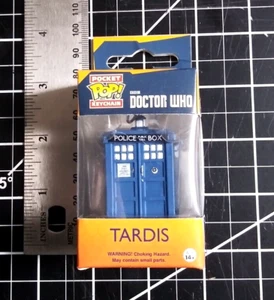 Funko Pocket Pop! BBC Doctor Who Tardis Vinyl Figure Blue Time Machine Keychain - Picture 1 of 5