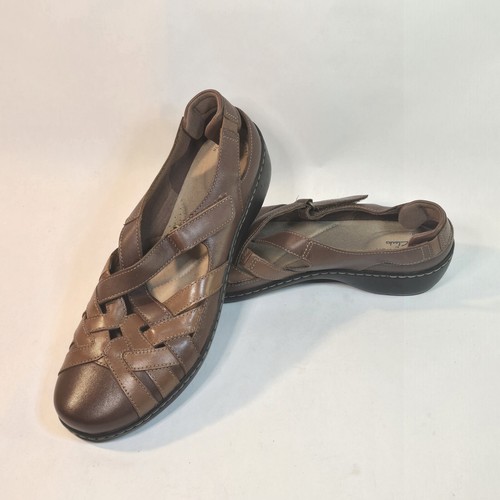 Sandali Clarks Pearl Banner Lea taglia 9 con cinturino in pelle antiscivolo