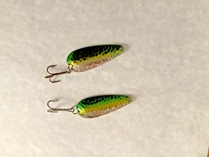 De colección Dos (2) cucharas Eppinger DARDEVLE IMP martilladas Chartreuse plateadas y verdes - Imagen 1 de 3