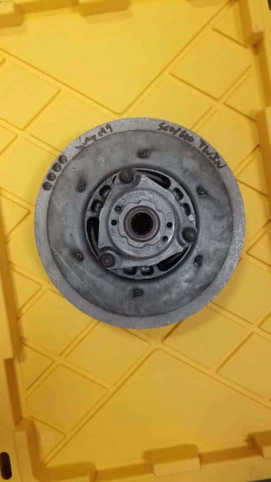 97-06 YAMAHA VMAX SX VENTURE SXR 500 600 SECONDARY CLUTCH helix Driven spring - Image 1 of 1