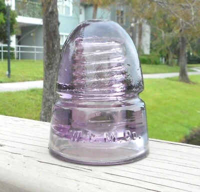 NICE PURPLE CD 145 W.G.M.CO BEEHIVE STYLE GLASS INSULATOR (G) - Image 1 of 4
