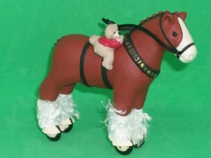 Hallmark 2013 A Pony for Christmas 16th - Nuevo en caja - Imagen 1 de 18