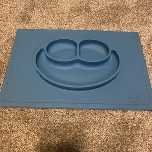 EZPZ Mini Mat Blue 100% Silicone Suction Plate with Built-in Placemat First Food - Picture 1 of 4