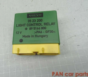 VOLVO V70 I RELÈ COMANDO LUCI 3523200, 895166000, A104, E108 - Foto 1 di 5