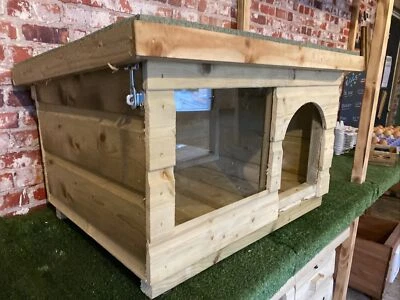 HANDMADE Dog/Cat Kennel/ Shelter House box/ with window DELIVERED FULLY ASSEMBLED medium