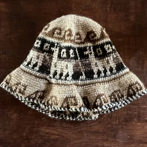 Sombrero de cubo artesanal peruano hecho a mano 100 % lana de alpaca fina todo natural - Imagen 1 de 6