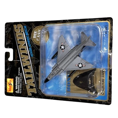 De colección 2001 Maisto Tailwinds F-4J Phantom II Die-Cast Navy Jet con soporte #13061 Foto 1 de 4