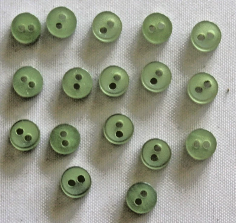 17 x Green, 2 Hole, 5mm  Astor Plastic Buttons - Image 1 of 1