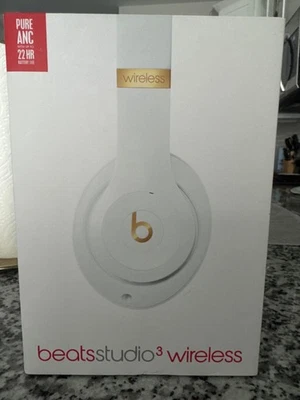 Auriculares inalámbricos Beats by Dr. Dre Studio 3 - blancos (MX3Y2LL/A) Foto 1 de 4