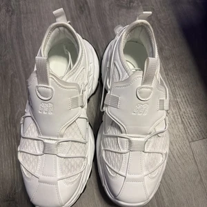 Fashion Sport Sneakers Men’s Size 9. Drawstring Closer - Picture 1 of 7