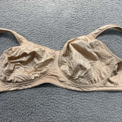 Playtex Bra 38DDD T-Shirt Bra 4745 Ultimate Lift and Support - Image 1 of 4