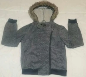 NEW LOOK Chaqueta para Mujer Talla Sm Azul con Cremallera Edredón Detalle con Capucha de Piel Sintética - Imagen 1 de 5