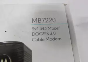 Motorola 8x4 cable modem model mb7220 Doc Sis - Picture 1 of 6